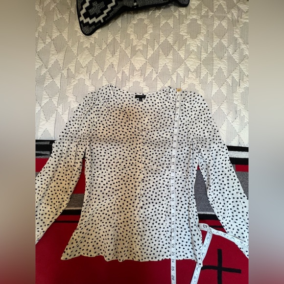Talbots Fitted cream white & navy blouse - Picture 6 of 9